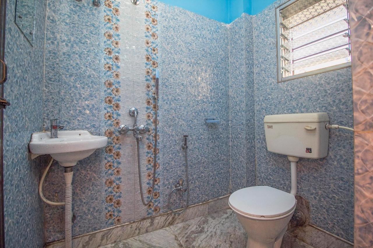 Spot On 24229 Radharani Lodge Siliguri Bagian luar foto