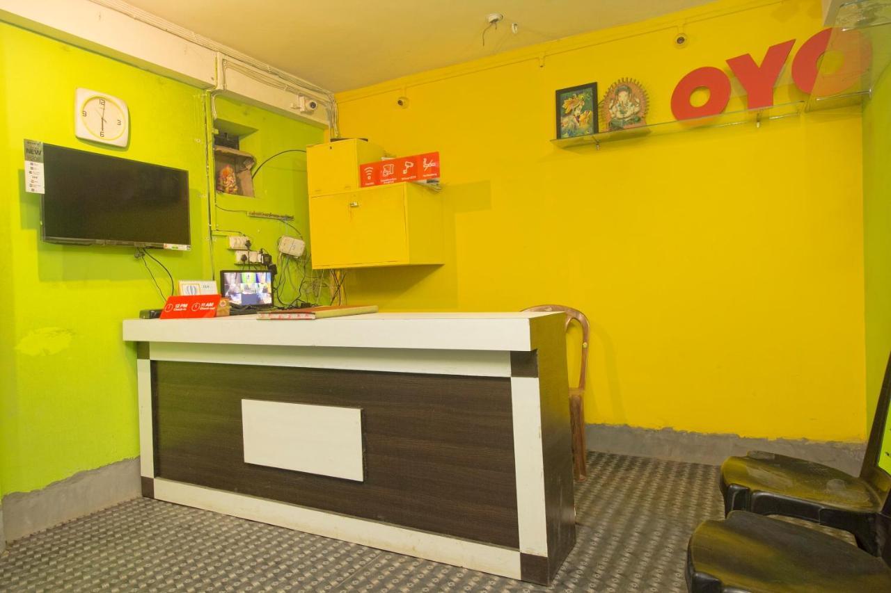 Spot On 24229 Radharani Lodge Siliguri Bagian luar foto